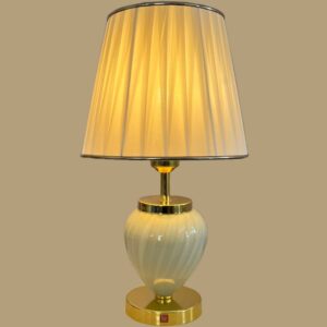 Accent Tafellamp met Stoffen Taps Toelopende Lampenkap Sarina