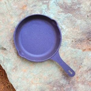Gietijzeren Koekenpan voor Camping & Buiten Koken – 20 cm
