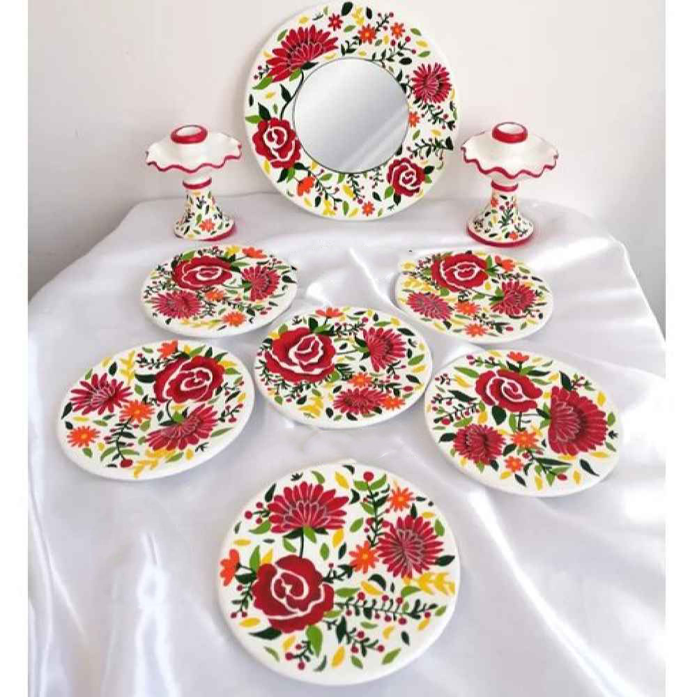 Haft-seen Set met Bloemenpatroon – Wit Nowruz