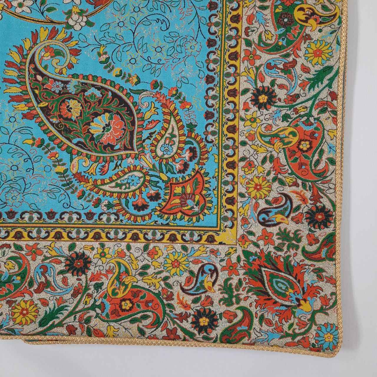 Termeh tafelkleed luxueus met Perzisch paisleypatroon Farhani