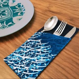 Fluwelen Bestekzak met Perzische Kalligrafie – Elegant Ontwerp