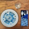 Fluwelen Bestekzak met Perzische Kalligrafie – Elegant Ontwerp