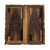 Houten gesneden backgammonbord met adelaar