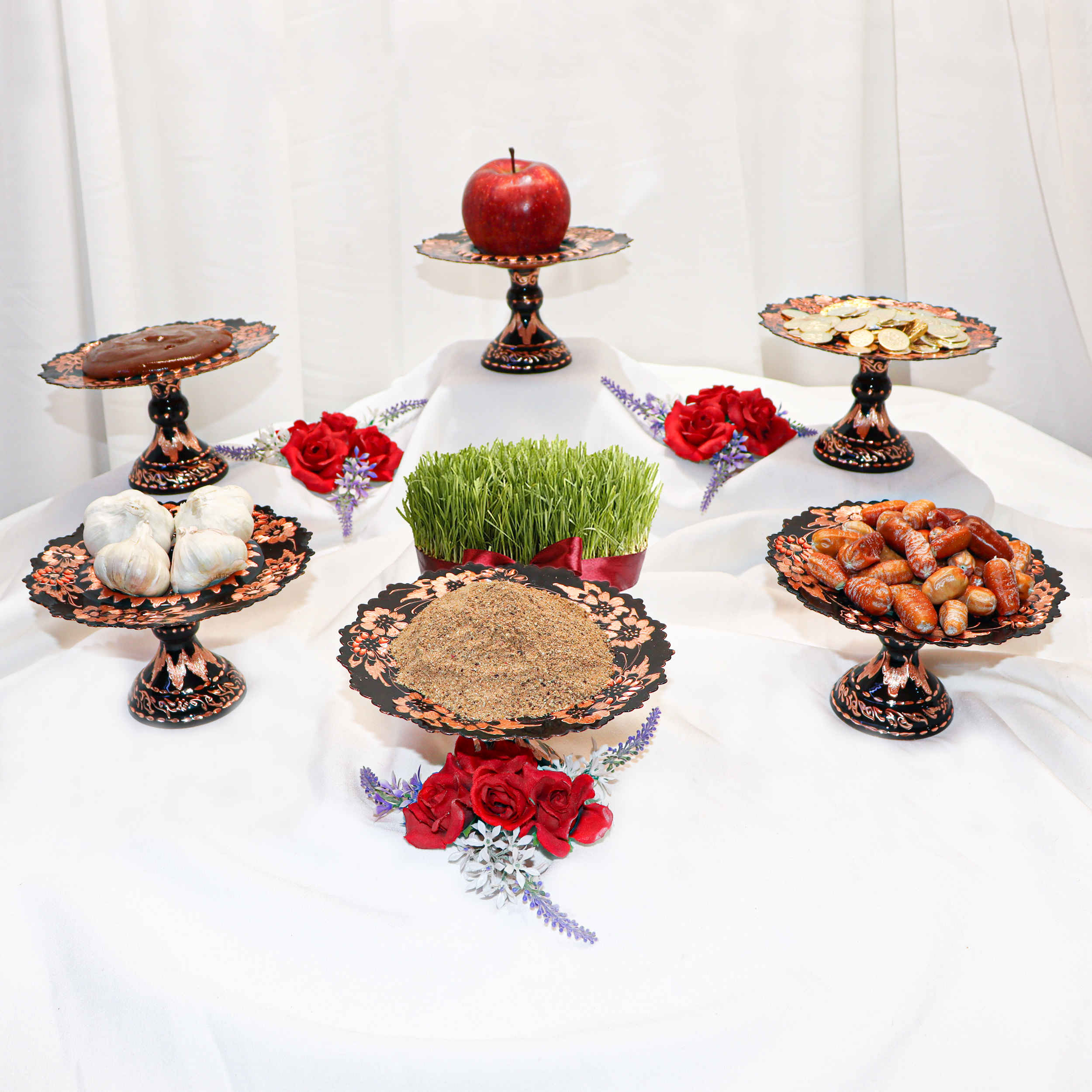 Koperen Haft Seen Set Handgegraveerd voor Nowruz Tafeldecoratie