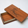Houten geschenkdoos met Perzische kalligrafie