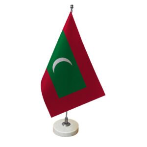 Maldiven Tafelvlag met Stenen Voet