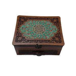 Houten Naaidoos met Elegant Oosters Ontwerp