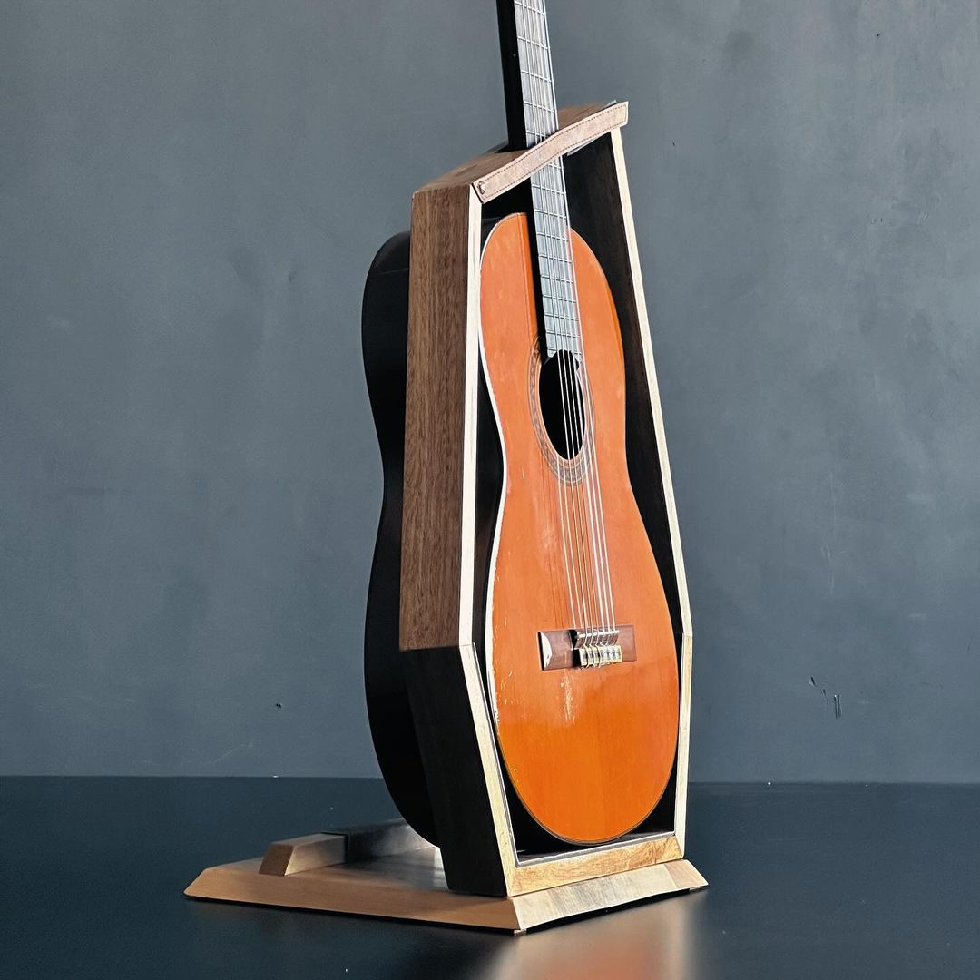 Houten Standaard voor Gitaar Luxe Handgemaakt