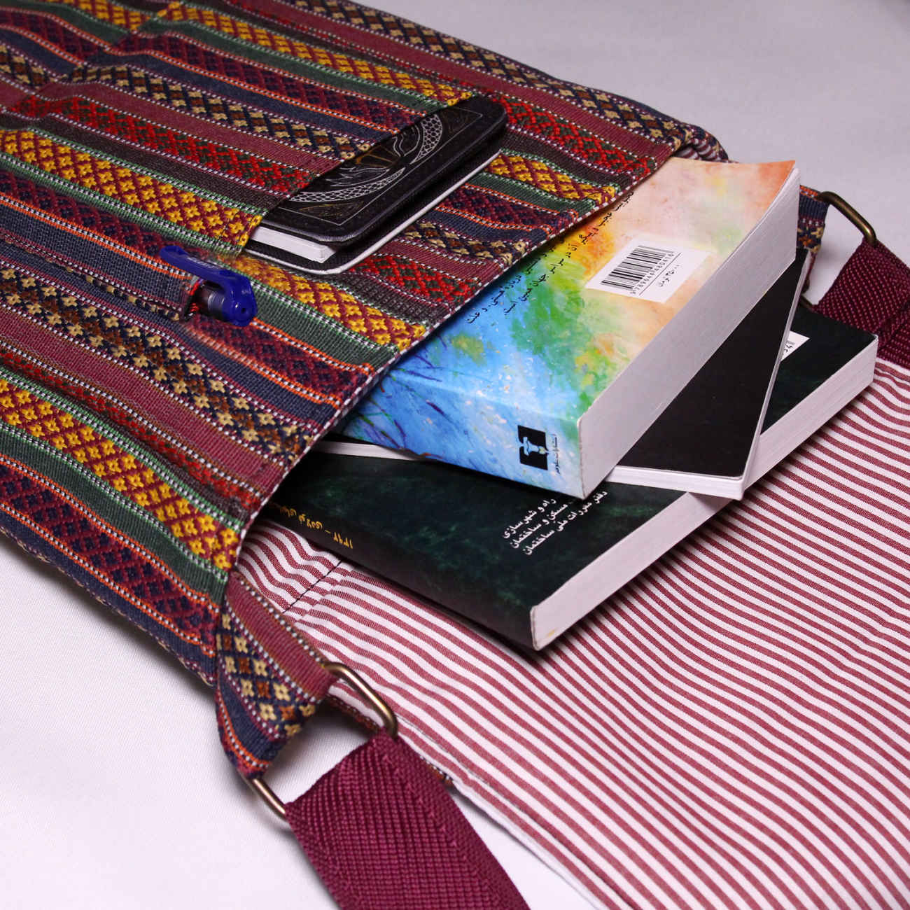 Traditionele Oranje Crossbody Tas – Gestreepte Stof