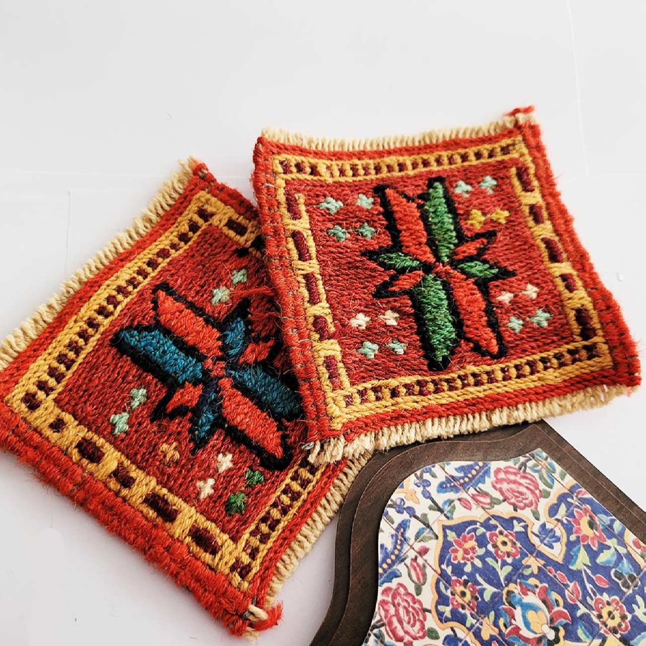 Iraanse Kilim Onderzitter – Sterrenontwerp, Handgeweven Wollen Vierkant voor Huis & Keuken