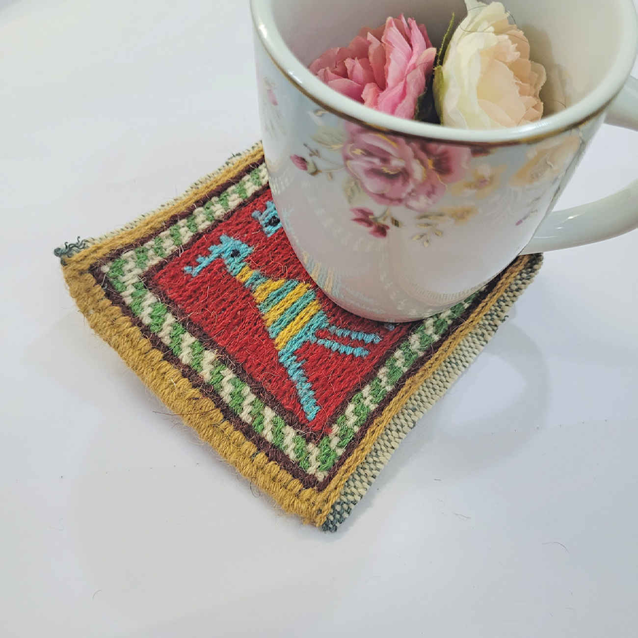 Handgeweven Iraanse Kilim Onderzitter – Hop-vogelontwerp, Vierkante Wol