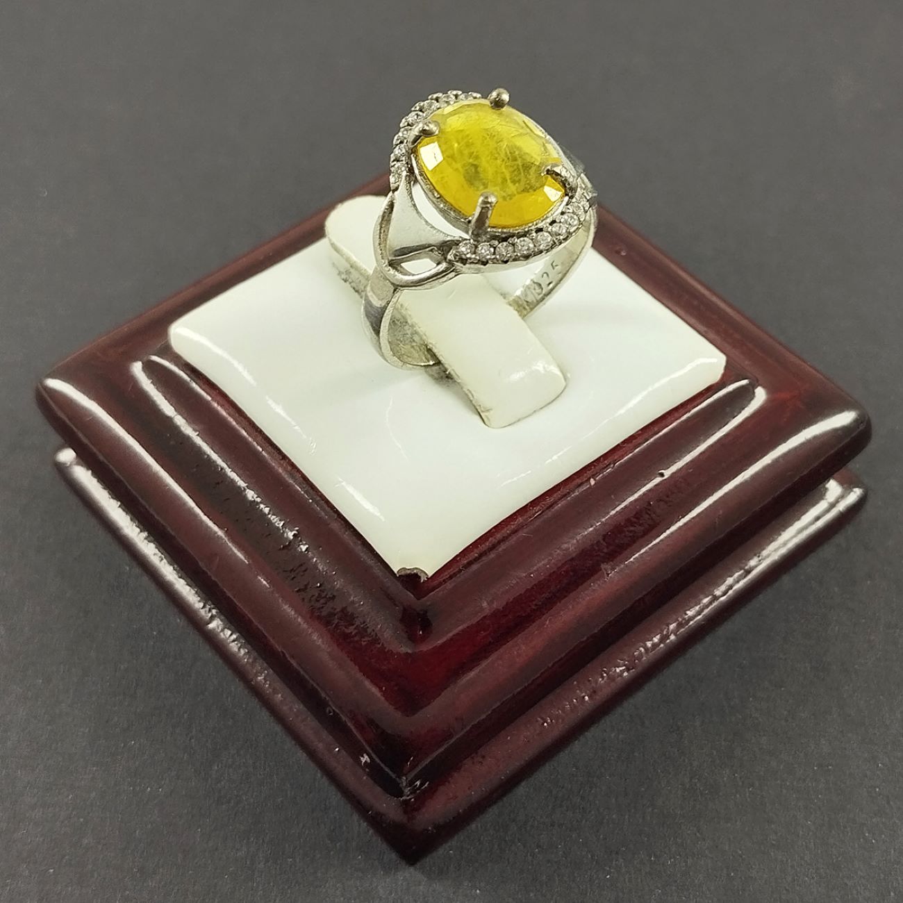 Gele Citrien Zilveren Ring – Model Farideh