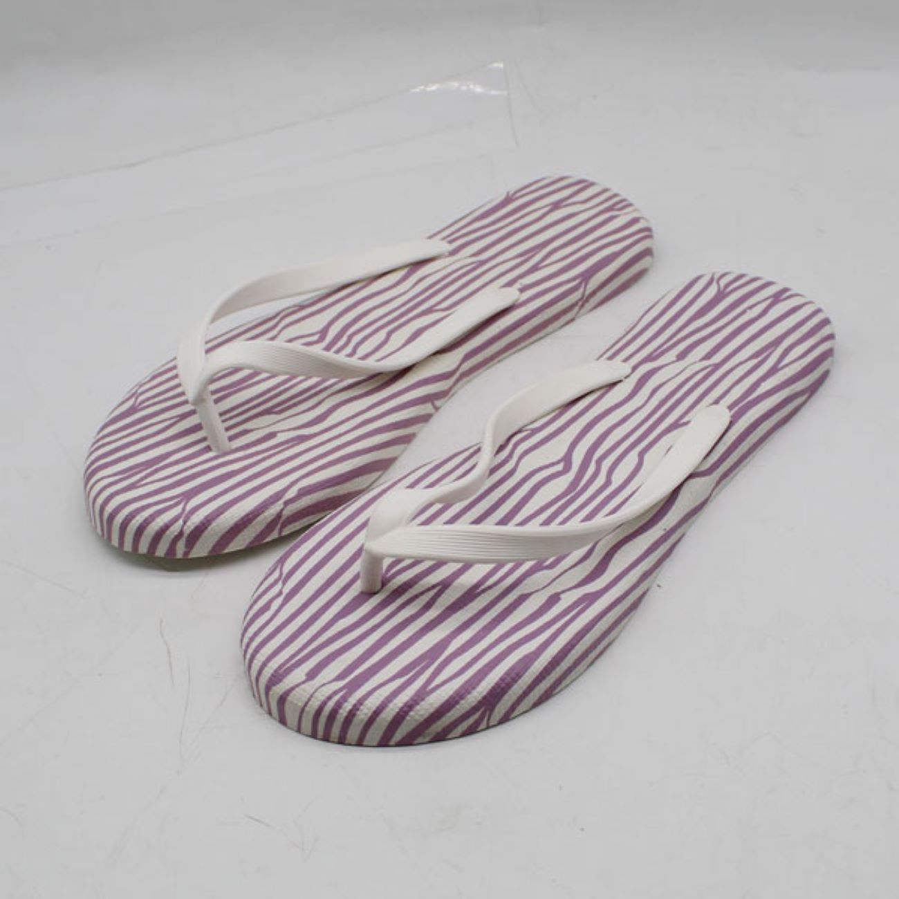 Teenslippers voor Dames – Purper-Wit Gestreept