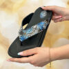 Teenslippers voor Mannen – Zwart Hawaï Patroon