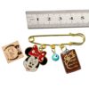 Islamitische Veiligheidsspeld Broche voor Pasgeborene Van Yakad & Minnie Mouse