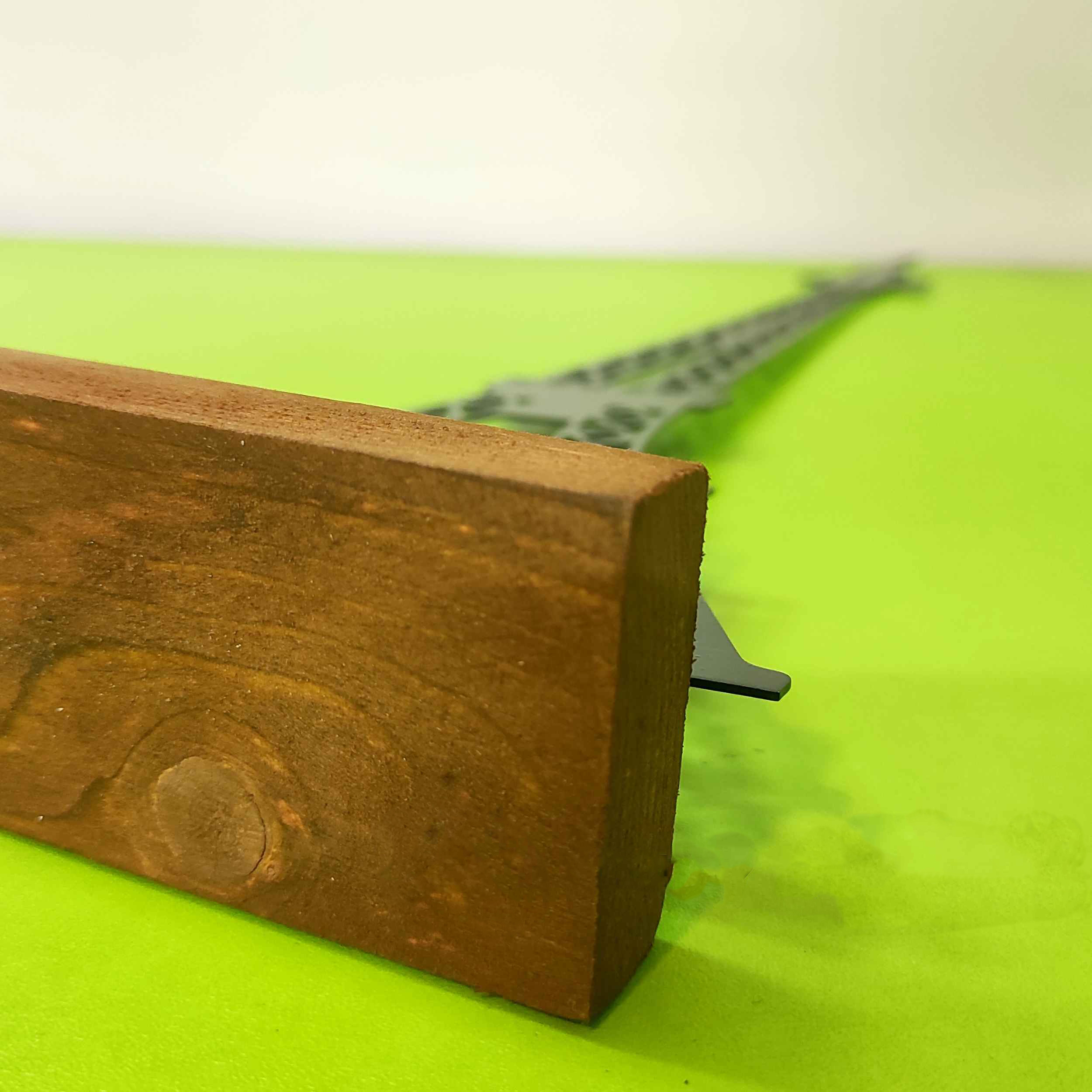 Metalen Minimalistische Beeldhouwkunst – Eiffeltoren