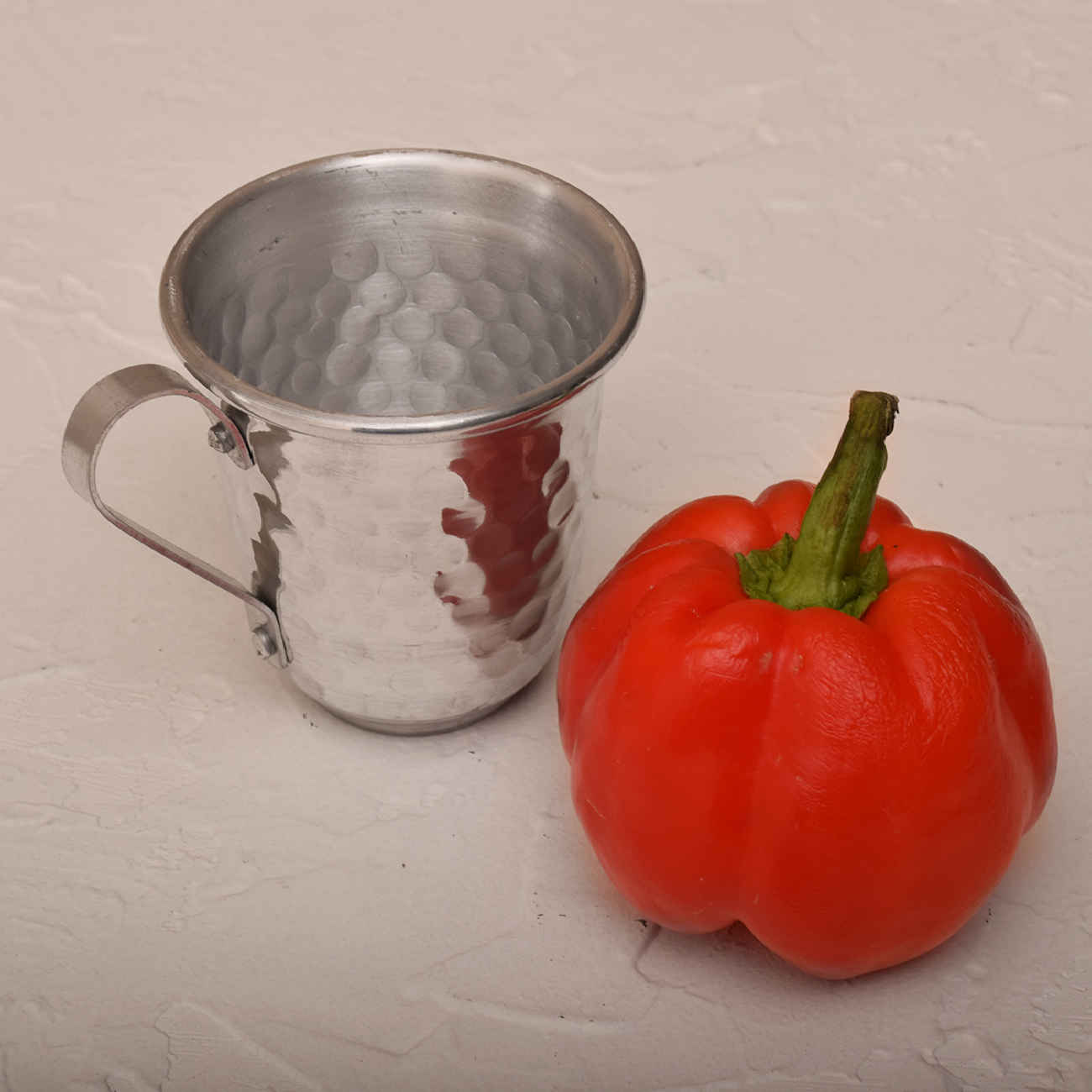 Perzische Koperen Beker – Handgemaakt met Handvat voor Koude Dranken – Zilverkleurig