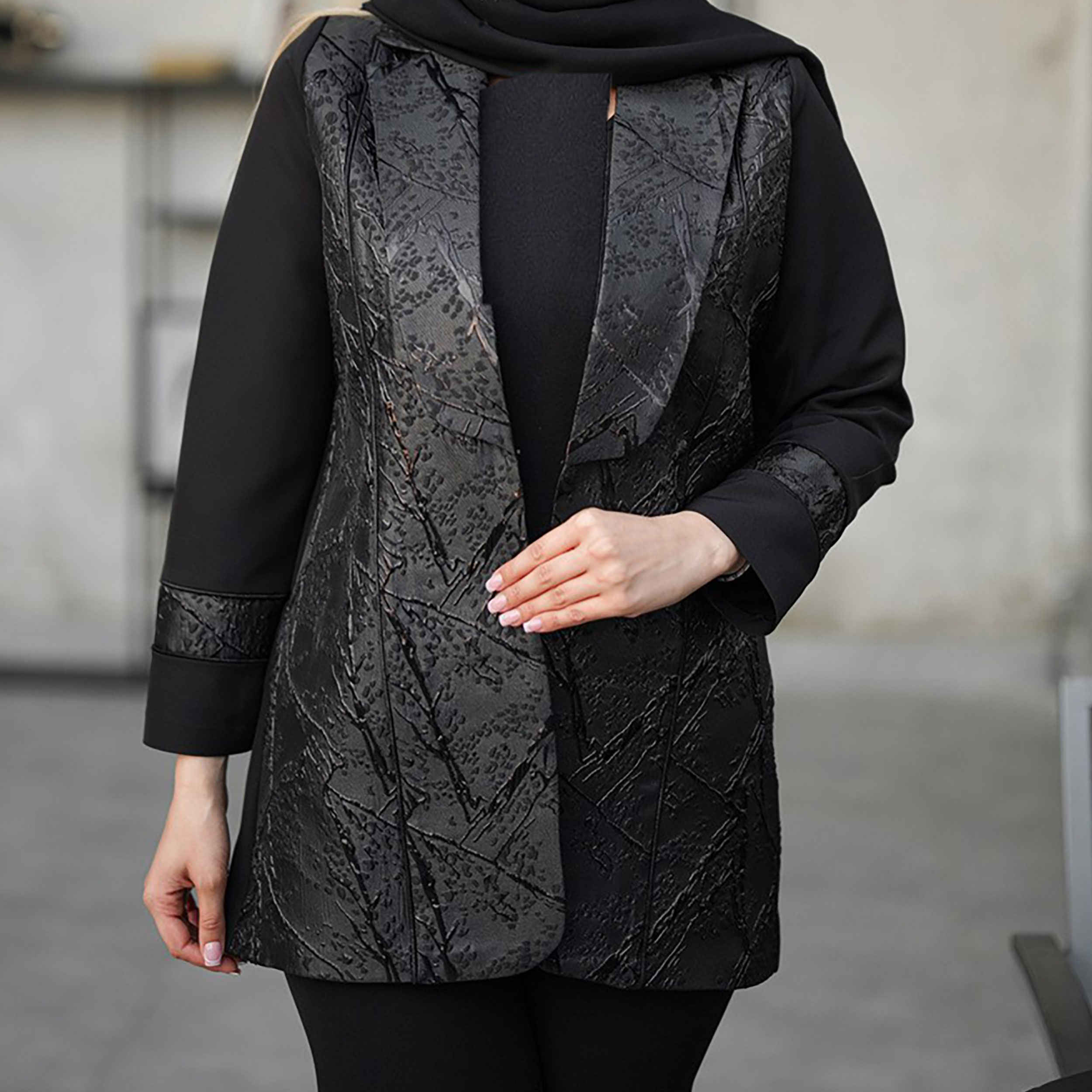 Perzische Manto voor dames model Alsana zwart
