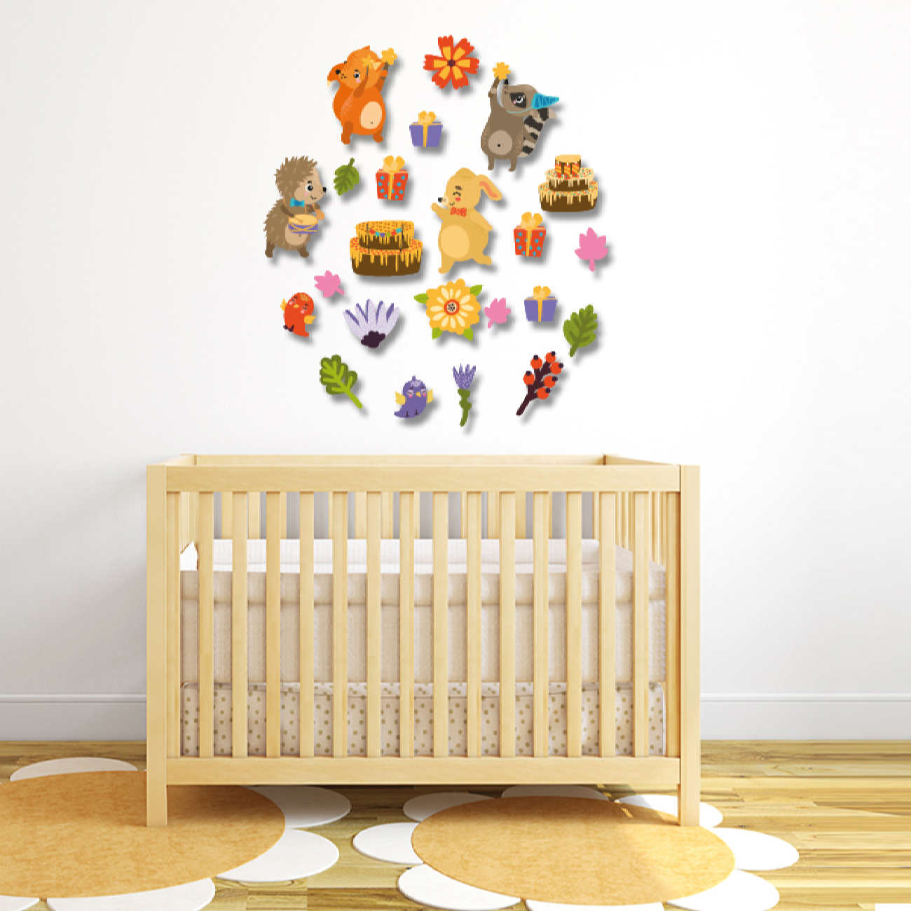 Houten Baby Wandsticker met Blije Dieren voor Kinderkamer