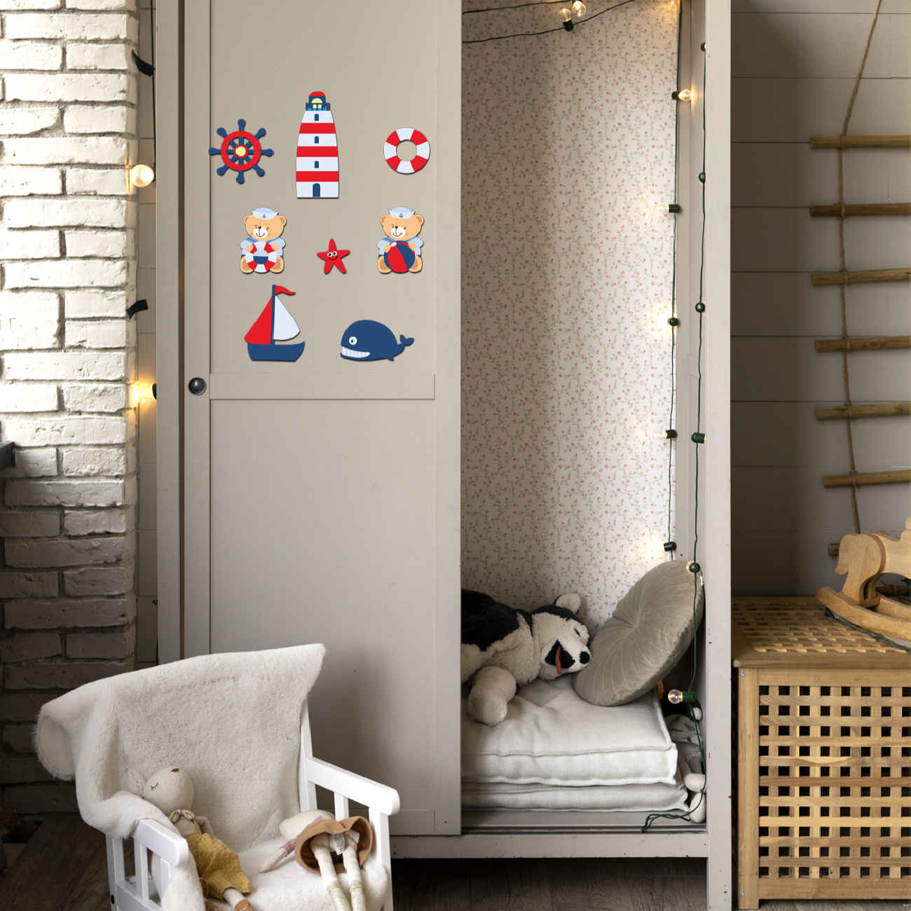 Houten Baby Wandstickers met Zeemansbeer Ontwerp