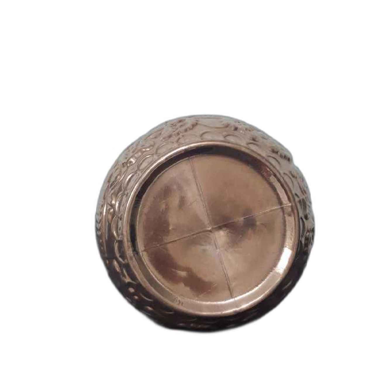 Set van 2 handgemaakte Perzische koperen graveervazen die een traditionele decoratieve charme uitstralen