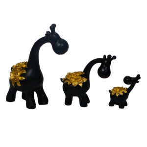Decoratieve Giraffe Beeldjes 3 Stuks met Gouden Bloem Design – Hoog Safari Sculpturen