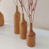 Set van 3 handgemaakte deco-enkelstengelvazen van massief natuurlijk hout voor een harmonieuze presentatie