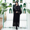 Elegante losvallende abaya met geborduurde rozen