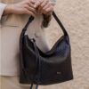 Leren Schoudertas – Hobo Stijl, Model Slang