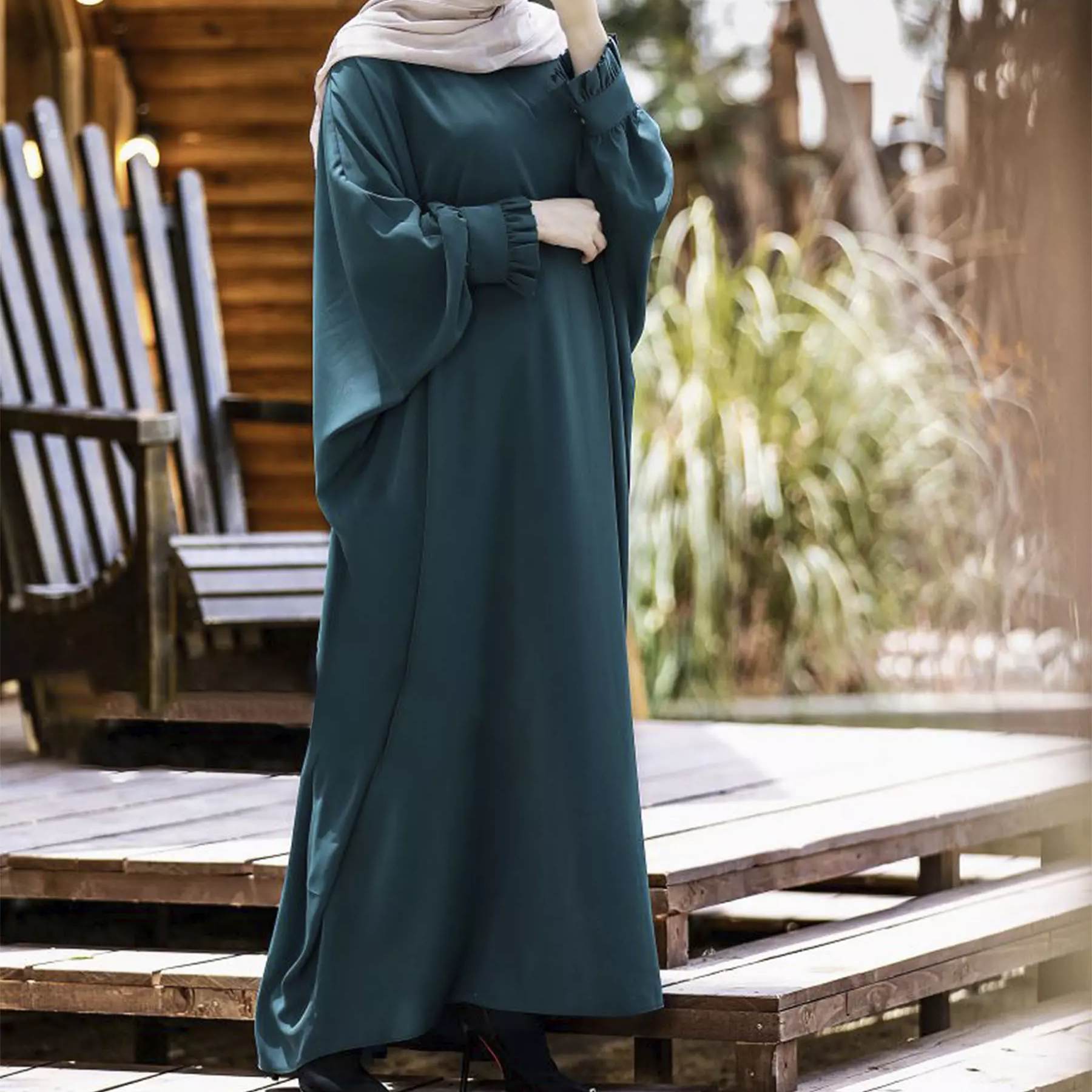 Navy Blauwe Vlinder Abaya – Ana Hijab Stijl