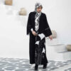 Zwarte Abaya met Witte Bies – Hedendaags