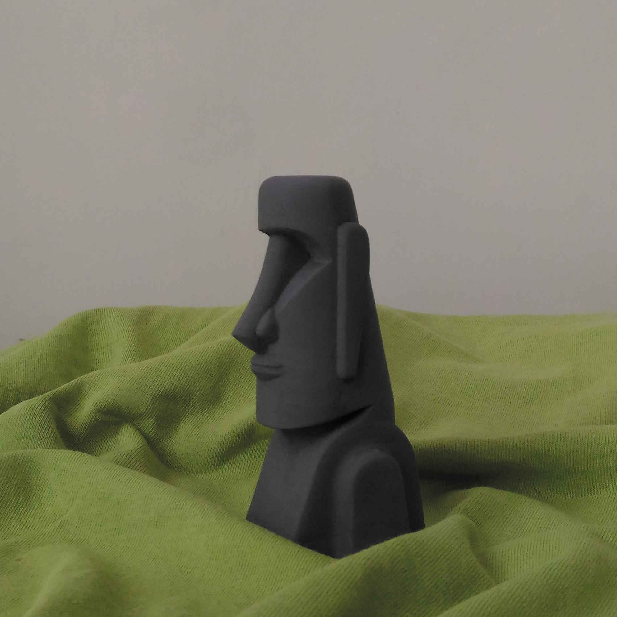Moai Paaseiland Beeldje – Houtskool Decoratie