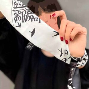 Perzische Nek Sjaal voor Vrouwen met Kalligrafie Design
