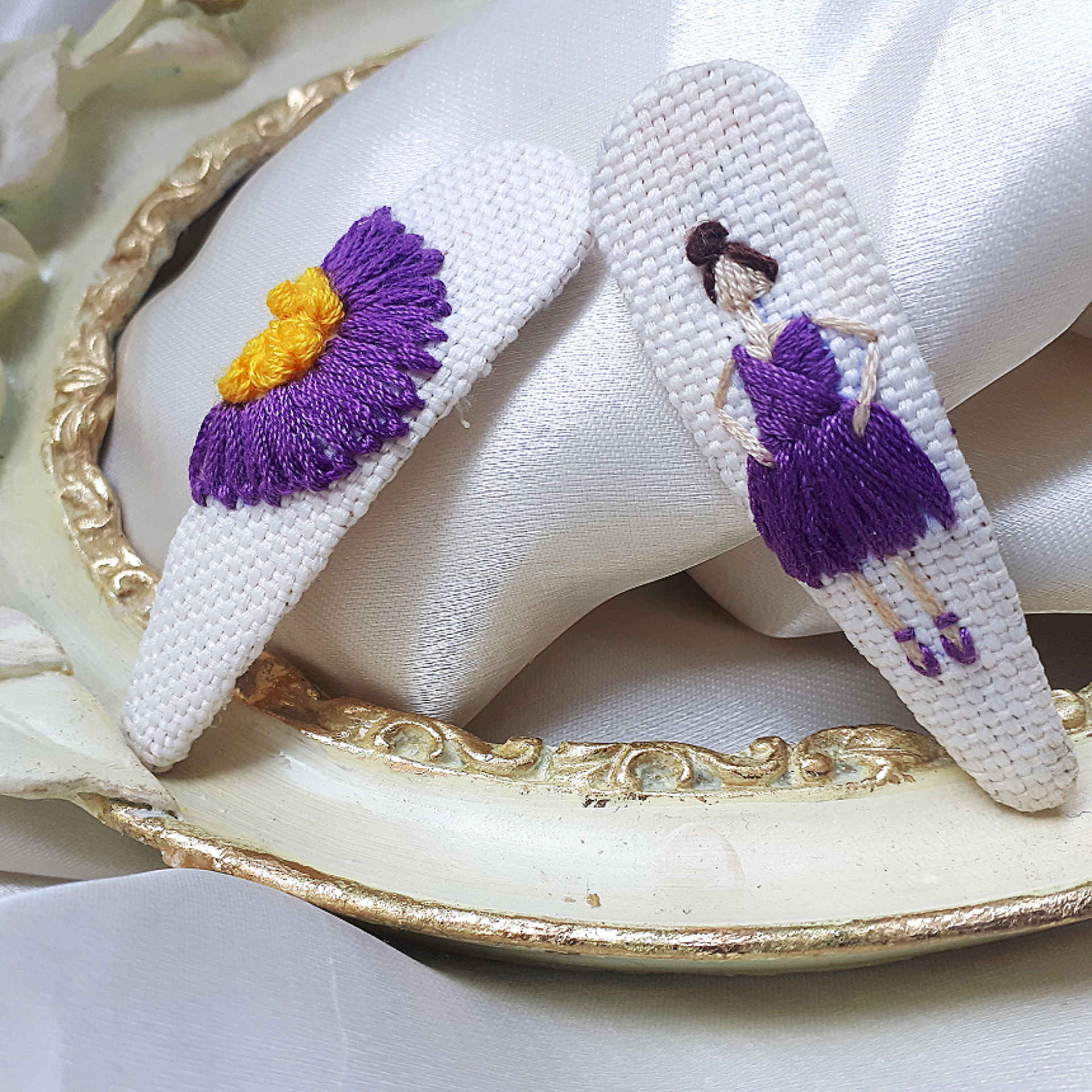 Snap Haarclip Set – Handgeborduurd Ballerina Purper
