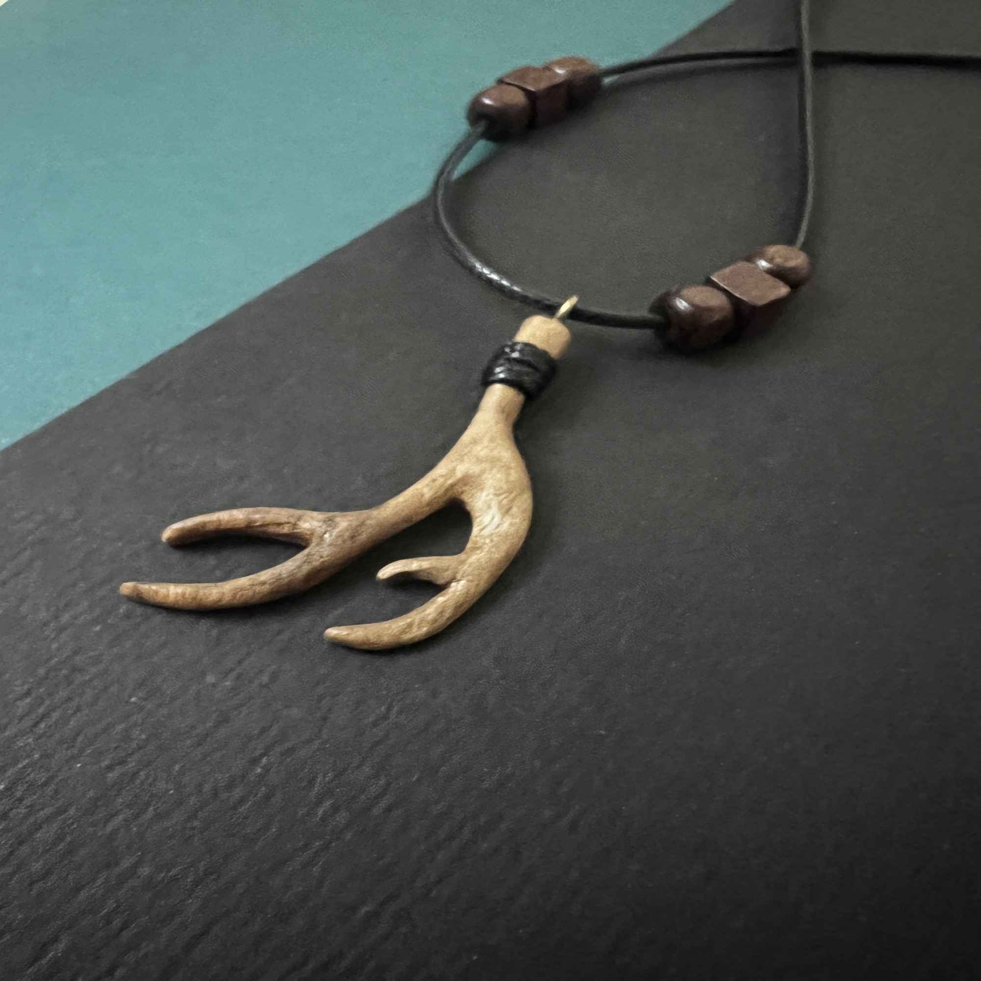 Houten Ketting Handgemaakt Model Hertengewei