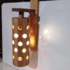 Verstelbare Houten Wandlamp met Gaatjesontwerp