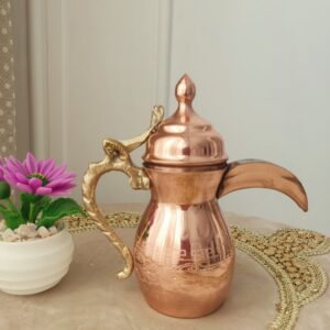 Koperen Dallah Koffiepot voor het Zetten van Qahwa & Arabische Koffie, Vertind Binnenkant met Messing Handvat