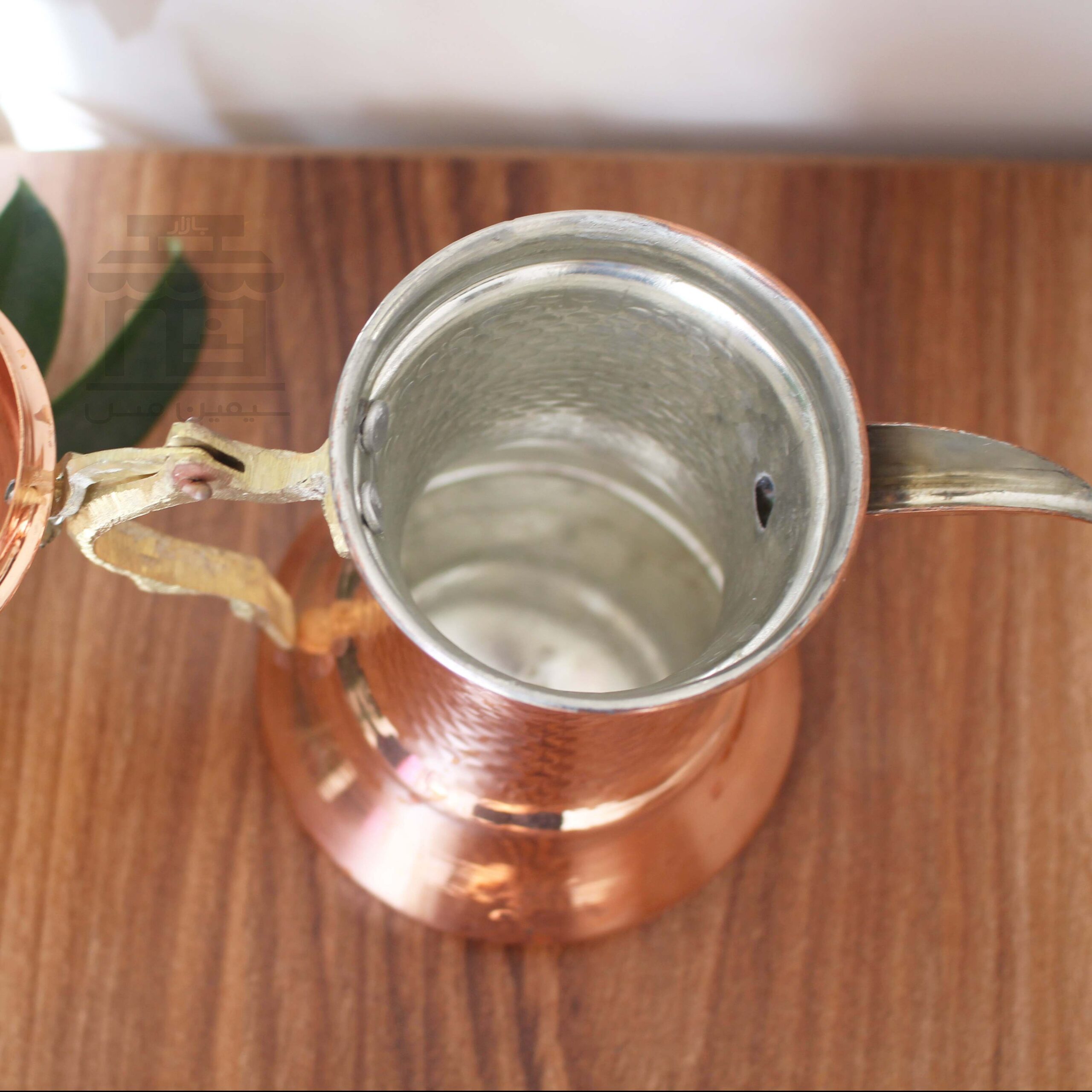 Gehamerde Koperen Dallah – Authentieke Arabische Koffiepot, Model Bita