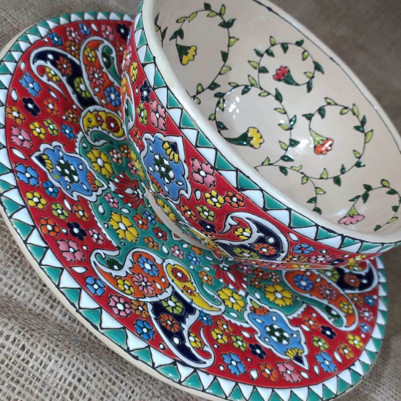 Decoratieve Perzische aardewerken kom & schotel set – Mona