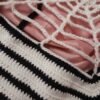 Handgehaakte Crop Top met Uniek Spinrag Ontwerp