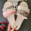 Cream Macramé Boho Chic Slippers – Model Geborduurd