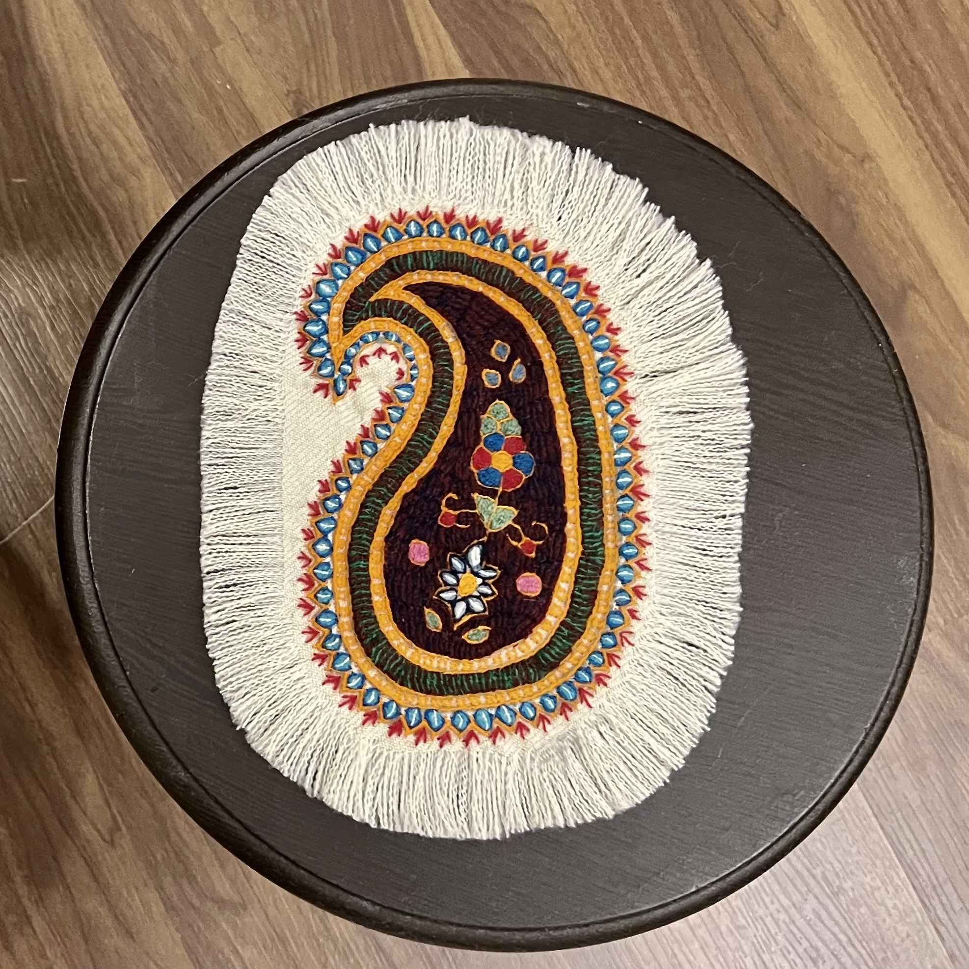 Perzisch Pateh Tafelkleed Kerman Handgemaakt Paisley – Wit