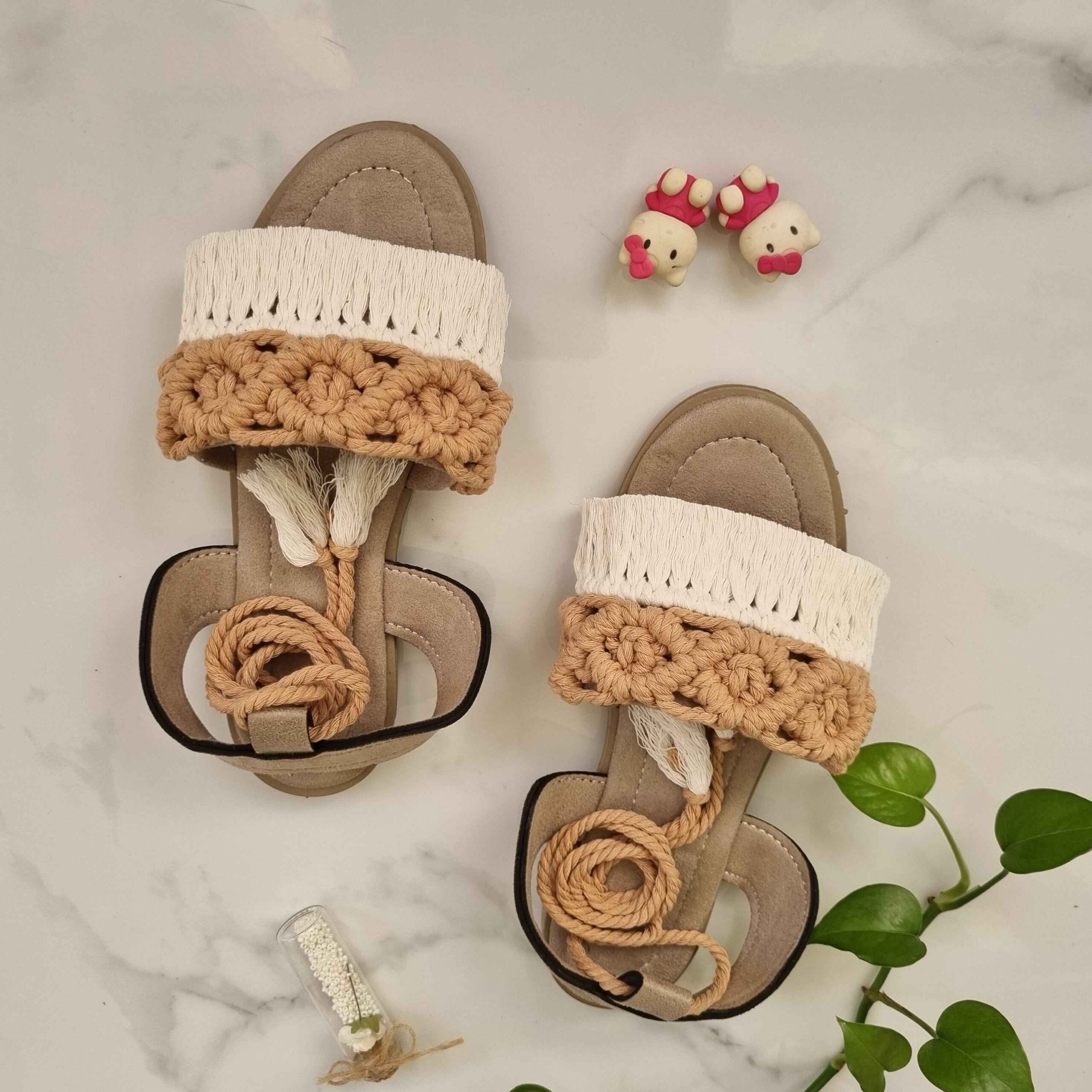Bruine Macramé Band Sandalen – Model DNA