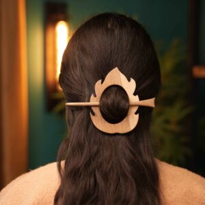Houten Haarstok voor Vrouwen Vlam Ontwerp – Beige