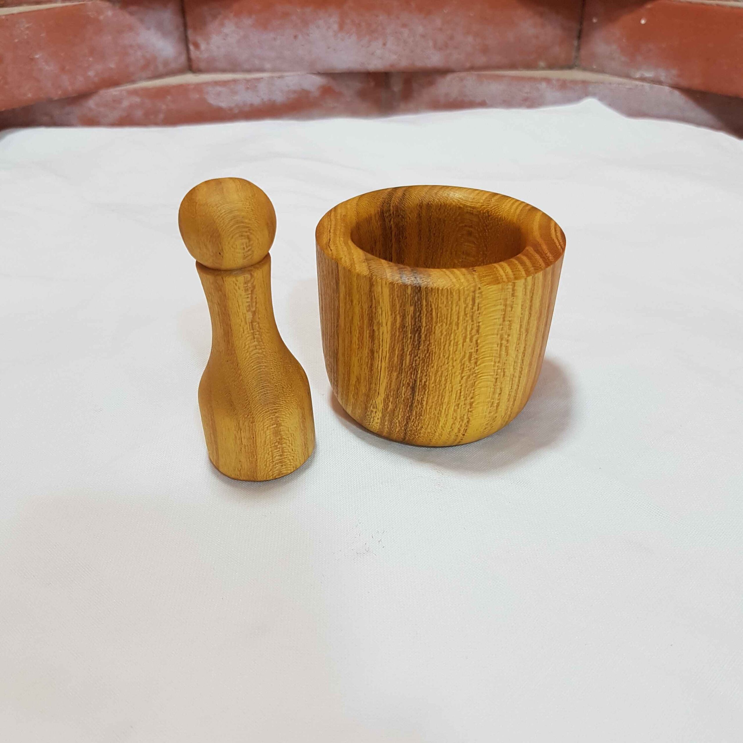 Houten Vijzel & Stamper Set Geschikt voor Saffraan