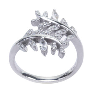 Fijne Zilveren Ring met Bladmotief & Amethist