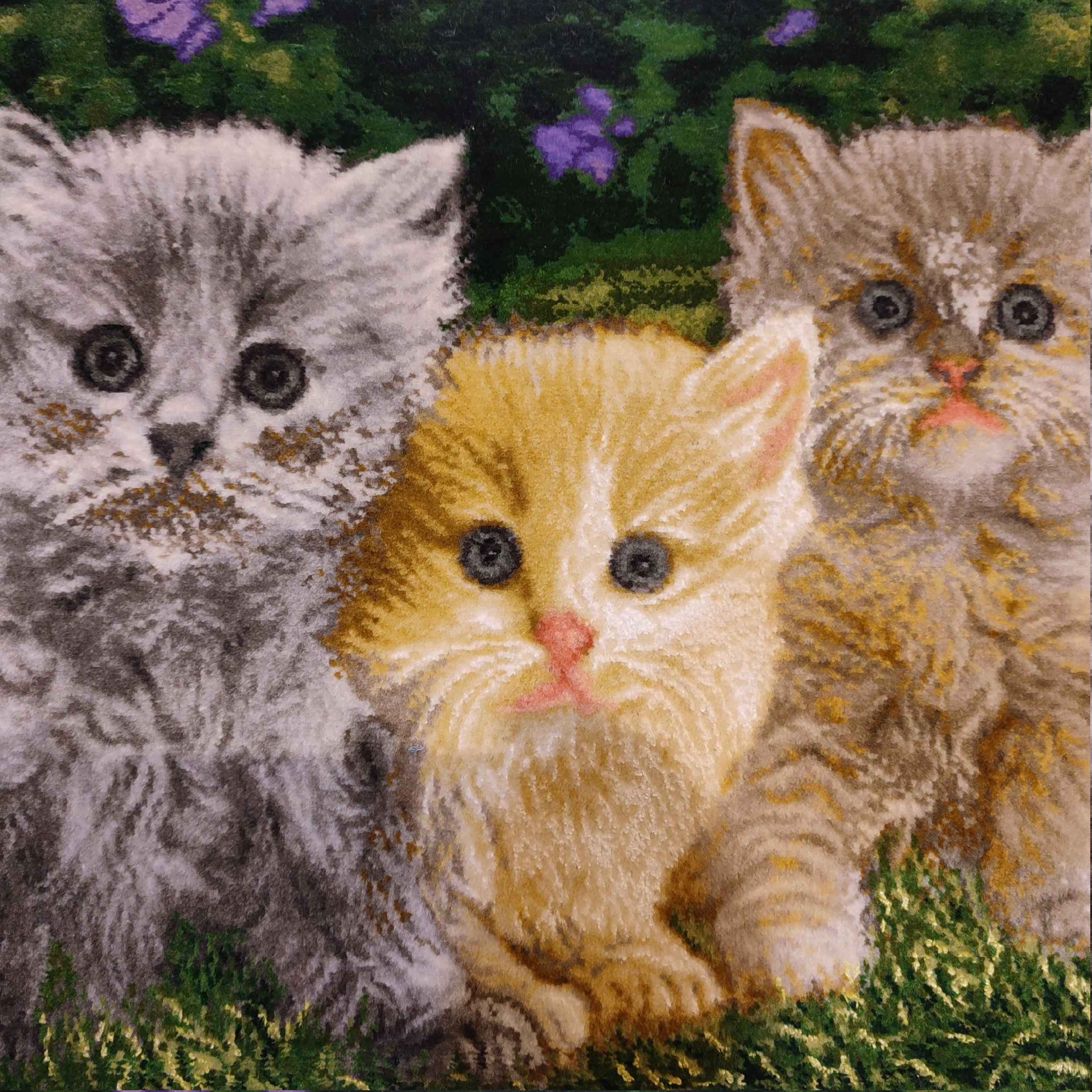 Handgeknoopt Perzisch Wandtapijt uit Tabriz met kittens