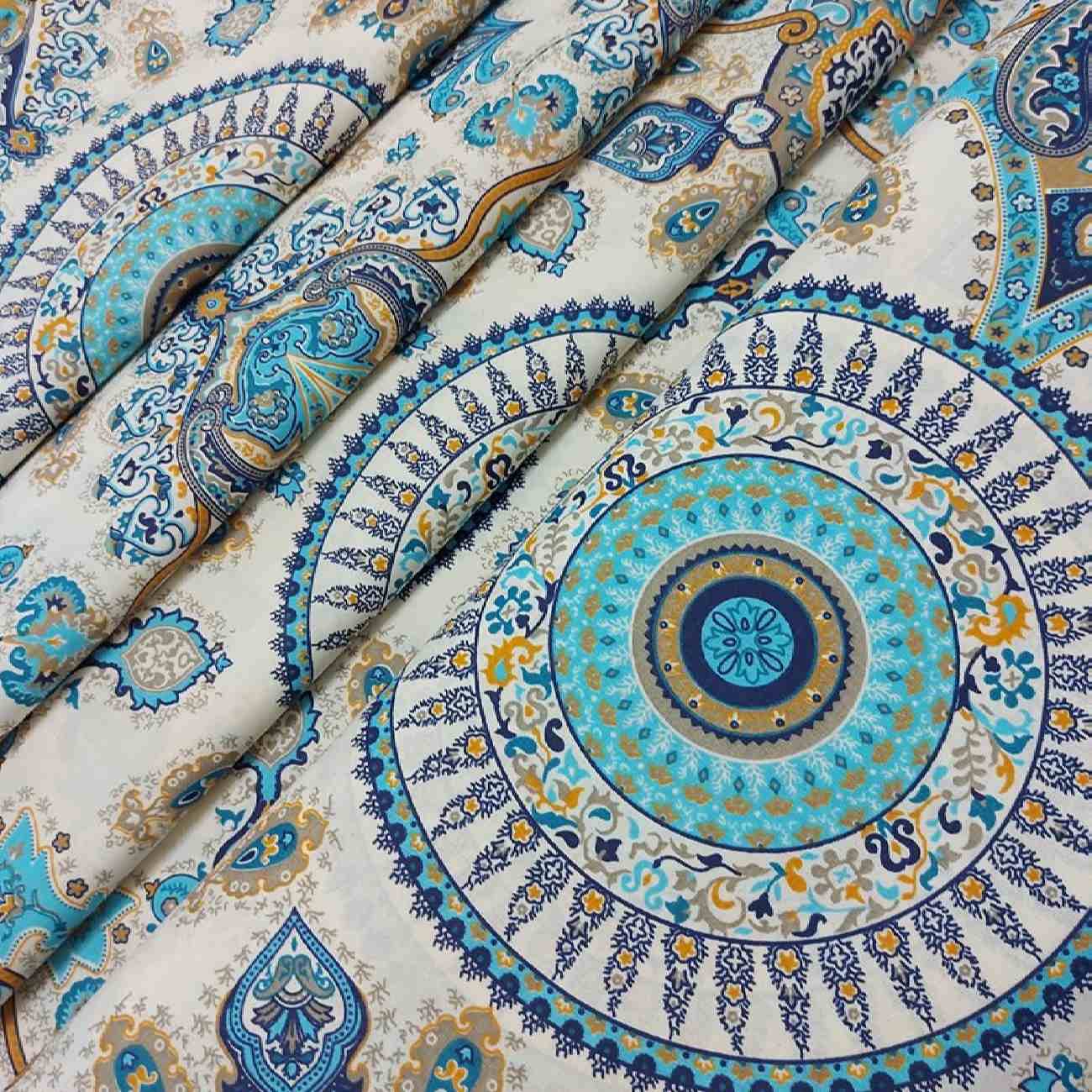 Klassieke Termeh Stof – Authentiek Perzisch Paisley Patroon