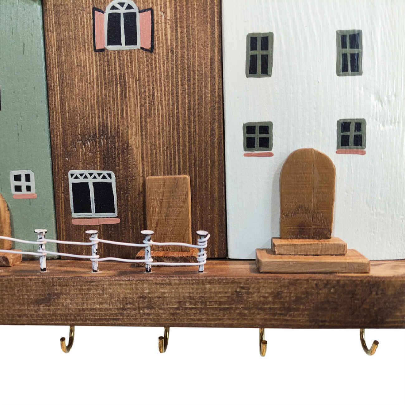Houten Wand Sleutelhouder met Cottage Ontwerp