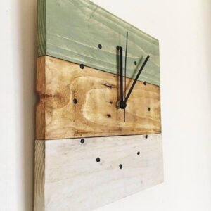 Houten Wandklok Handgemaakt met Stil Continu-Zwevend Mechanisme